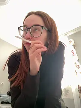 Snapshot of MalliSun chatting on 02-11-26, 08:08 MalliSun online show from 02-11-26, 08:08