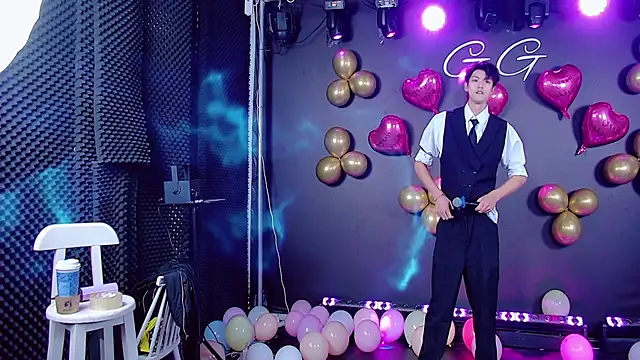 Snapshot of TNT-888 chatting on 02-14-26, 02:52 TNT-888 online show from 02-14-26, 02:52