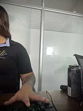 Snapshot of Nahomy_Benett chatting on 02-04-26, 11:38 Nahomy Benett online show from 02-04-26, 11:38