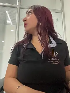 Snapshot of Nahomy_Benett chatting on 03-01-26, 11:34 Nahomy Benett online show from 03-01-26, 11:34