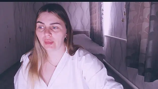 MagicKatarina  online show from 03-26-26, 05:24