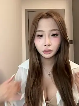Snapshot of liubaobao666 chatting on 06-01-26, 02:13 liubaobao666 online show from 06-01-26, 02:13