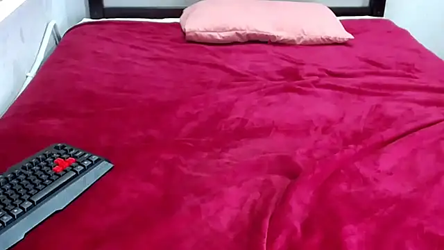 Snapshot of BlaqRosexox chatting on 02-27-26, 06:13 BlaqRosexox online show from 02-27-26, 06:13