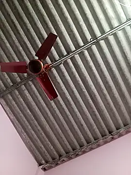 Snapshot of ROMASARKAR chatting on 03-03-26, 05:30 ROMASARKAR online show from 03-03-26, 05:30