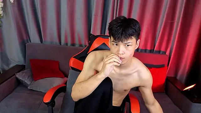 XanneLL online show from 02-20-26, 01:33