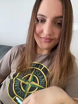 AliceDesmee online show from 02-14-26, 11:40