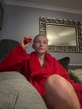 Milssweetx online show from 04-16-26, 05:52