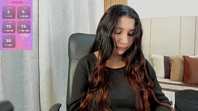 Victoria Rosee online show from 04-10-26, 12:32