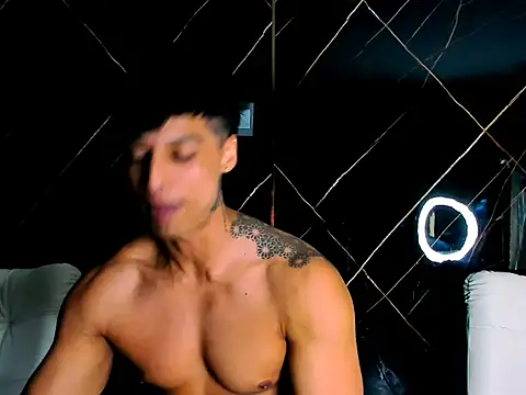 Wolfe Owen online show from 03-05-26, 08:49