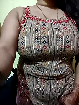 Snapshot of PARI51 chatting on 02-19-26, 08:16 PARI51 online show from 02-19-26, 08:16