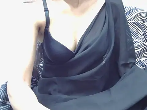 Qute flora online show from 03-15-26, 05:41