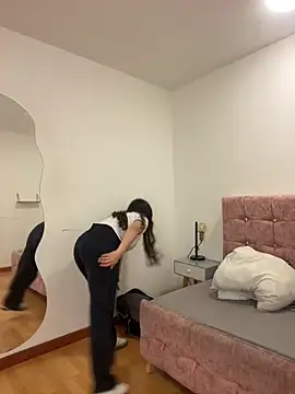 Annie bonnie  online show from 02-26-26, 11:31