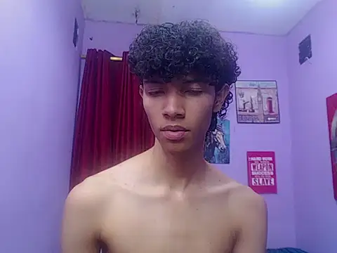 bigcock twinks online show from 03-08-26, 02:15