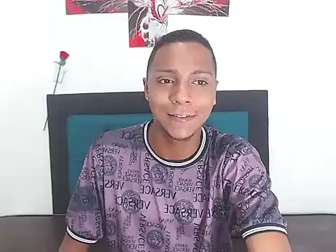 hotboyluxe online show from 04-05-26, 07:55