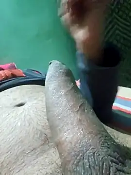 Snapshot of ItsBull88 chatting on 02-19-26, 07:32 ItsBull88 online show from 02-19-26, 07:32