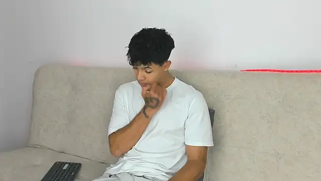  Alex Colton online show from 04-01-26, 10:07