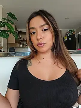 Snapshot of foxxy_lover chatting on 07-16-26, 03:40 foxxy lover online show from 07-16-26, 03:40