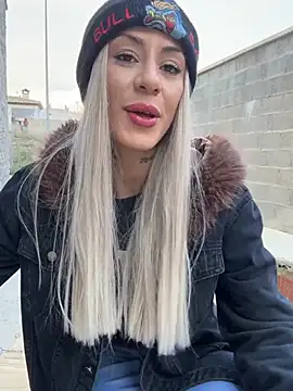 MelaFoxx online show from 03-01-26, 04:42