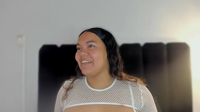 Amaranoir- online show from 04-12-26, 03:22