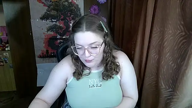 Teasing Dora online show from 03-12-26, 12:22