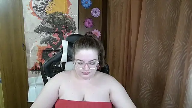 Teasing Dora online show from 03-23-26, 06:01