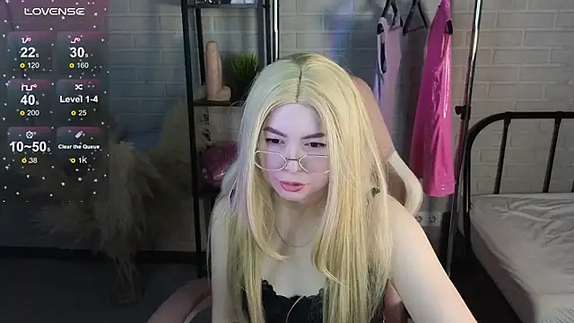 Snapshot of AnitaMeyer chatting on 02-03-26, 09:47 AnitaMeyer online show from 02-03-26, 09:47