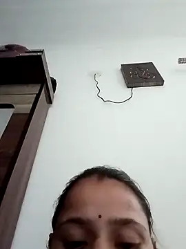 Snapshot of khushi_rawat chatting on 02-28-26, 06:03 khushi rawat online show from 02-28-26, 06:03