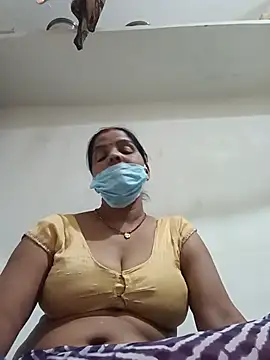 Snapshot of punamji_sexe chatting on 05-09-26, 04:34 punamji sexe online show from 05-09-26, 04:34