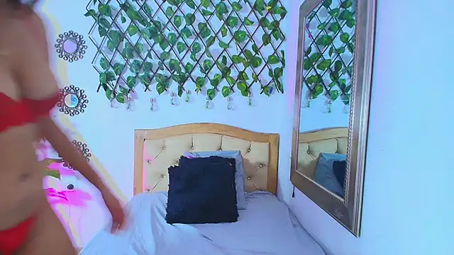 Miabunny    online show from 03-28-26, 09:58