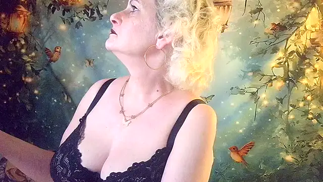 Blondie the librarian online show from 06-16-26, 12:35