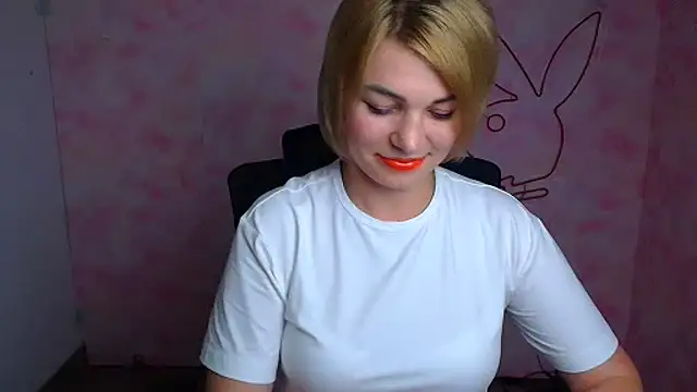 CuttieEmma online show from 07-07-26, 11:47