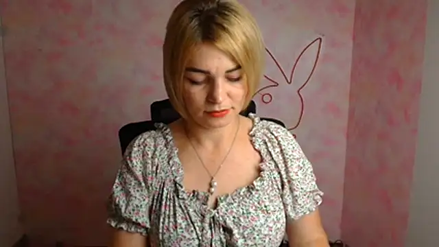 CuttieEmma online show from 07-25-26, 11:41