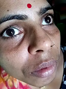 Priyakoli4568 online show from 05-13-26, 04:21
