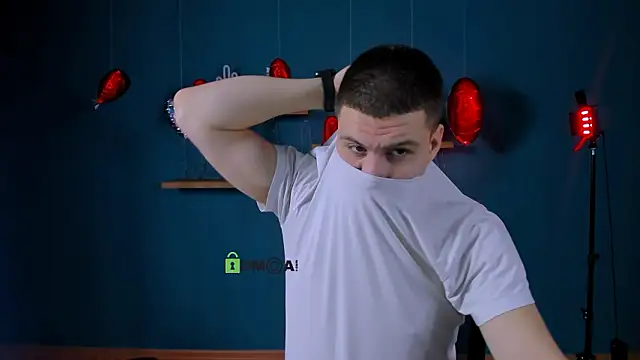 Snapshot of neo_raze chatting on 02-14-26, 08:16 neo raze online show from 02-14-26, 08:16