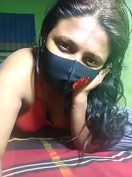 Romantic-Couple999 online show from 02-07-26, 08:45