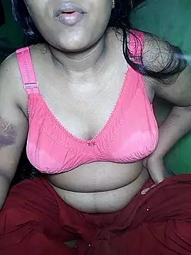 Romantic-Couple999 online show from 04-03-26, 07:23