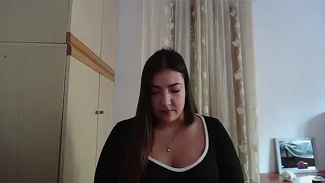 LunaVelix online show from 02-09-26, 09:13