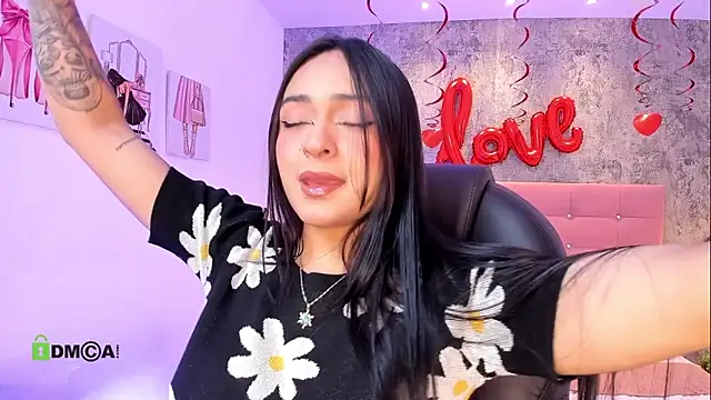 Snapshot of linda_dixon chatting on 02-10-26, 03:32 linda dixon online show from 02-10-26, 03:32