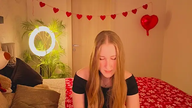 CassieReborn online show from 02-25-26, 03:43