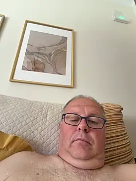 Snapshot of YachtCaptain10 chatting on 05-20-26, 11:27 YachtCaptain10 online show from 05-20-26, 11:27