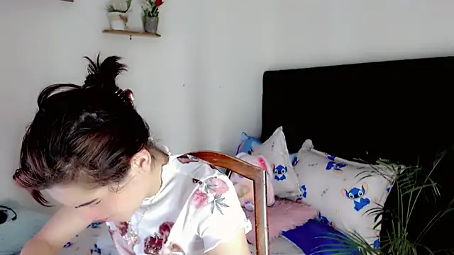 NathalialLooes online show from 07-08-26, 05:34