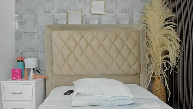 CleoFoxx  online show from 04-01-26, 01:41