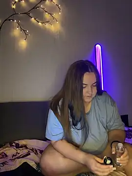 AlyaX X online show from 02-06-26, 01:58