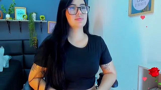 Snapshot of eliza_pink24 chatting on 02-19-26, 09:44 eliza pink24 online show from 02-19-26, 09:44