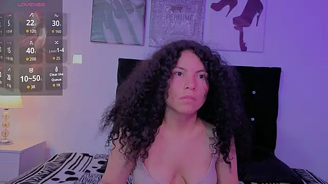 Zoe-yanin online show from 02-28-26, 06:42