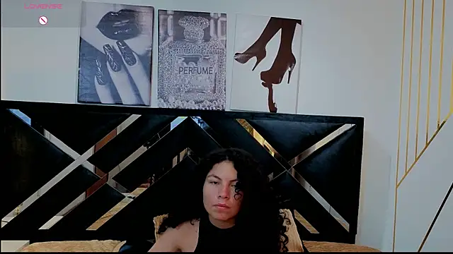 Zoe-yanin online show from 04-01-26, 06:49