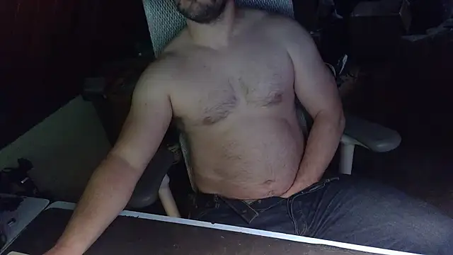 under the desk40 online show from 04-23-26, 09:52