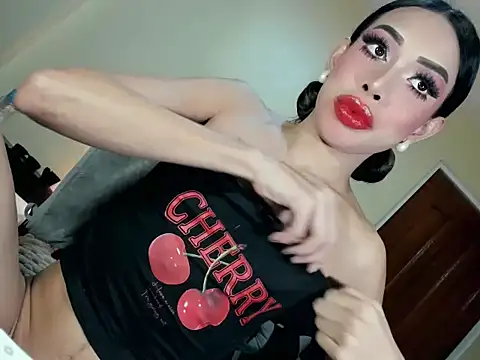 Snapshot of tiffanymers chatting on 02-08-26, 09:07 tiffanymers online show from 02-08-26, 09:07