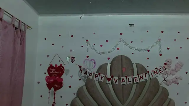 Snapshot of mia_fox666 chatting on 02-21-26, 12:44 mia fox666 online show from 02-21-26, 12:44