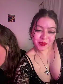 Snapshot of lolaaculaa chatting on 03-19-26, 05:22 lolaaculaa online show from 03-19-26, 05:22